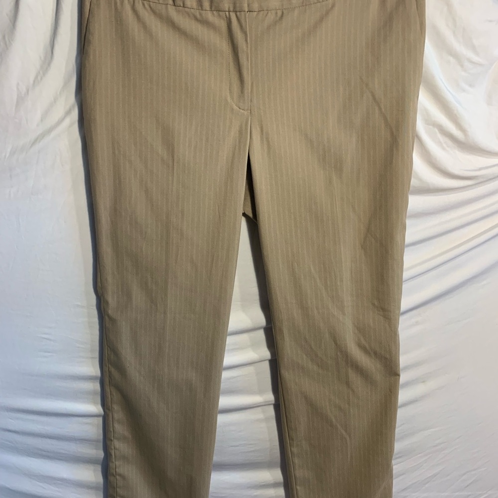 Classic Tan Women's Pants Liz Claiborne (10)